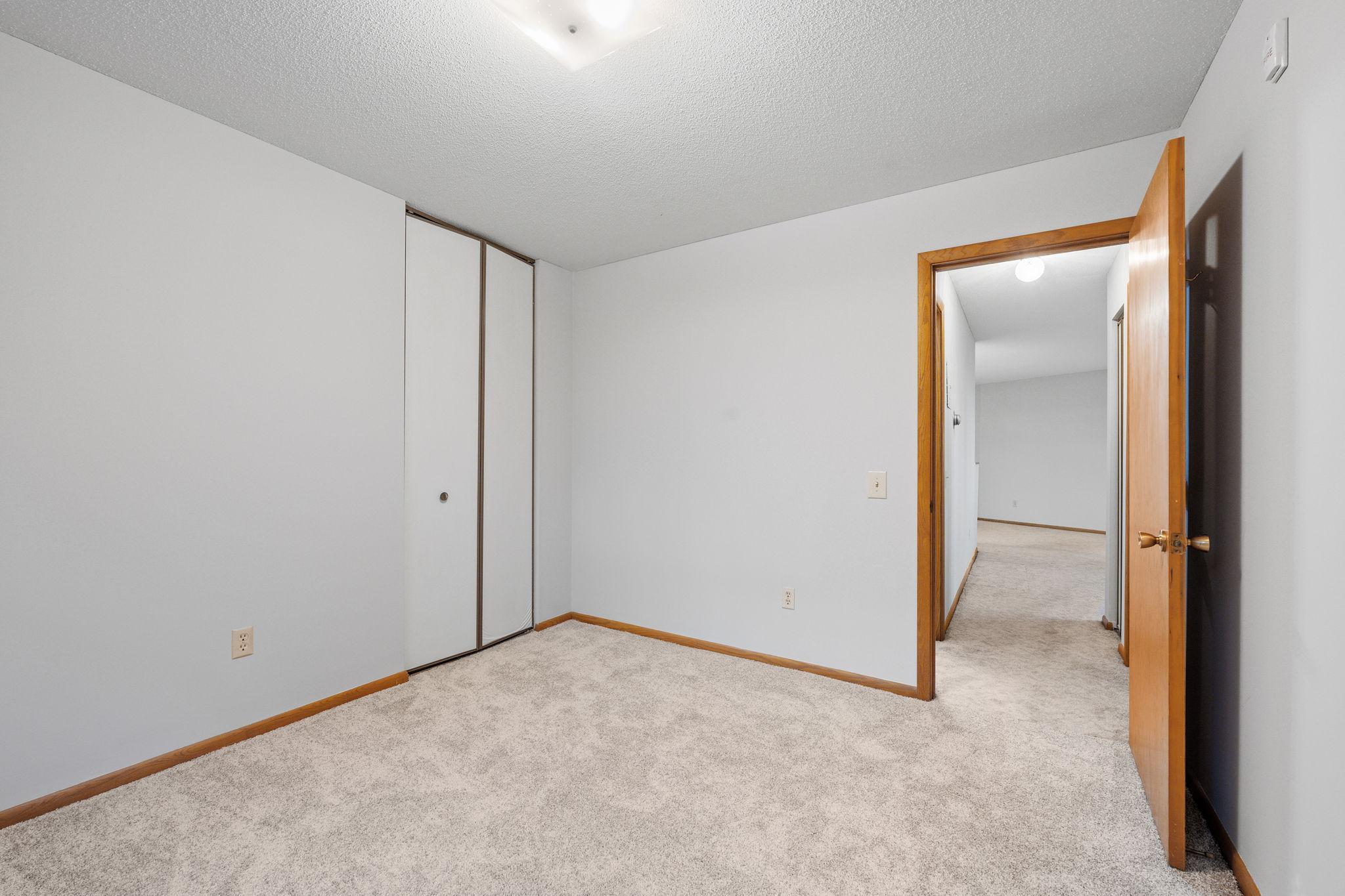 9141 Highway 55, Unit 101 Golden Valley, MN 55427 - Photo 17 of 30