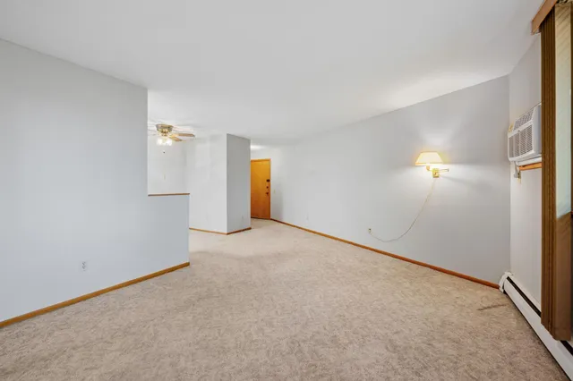 $119,900 | 9141 Highway 55, Unit 101, Golden Valley, MN 55427