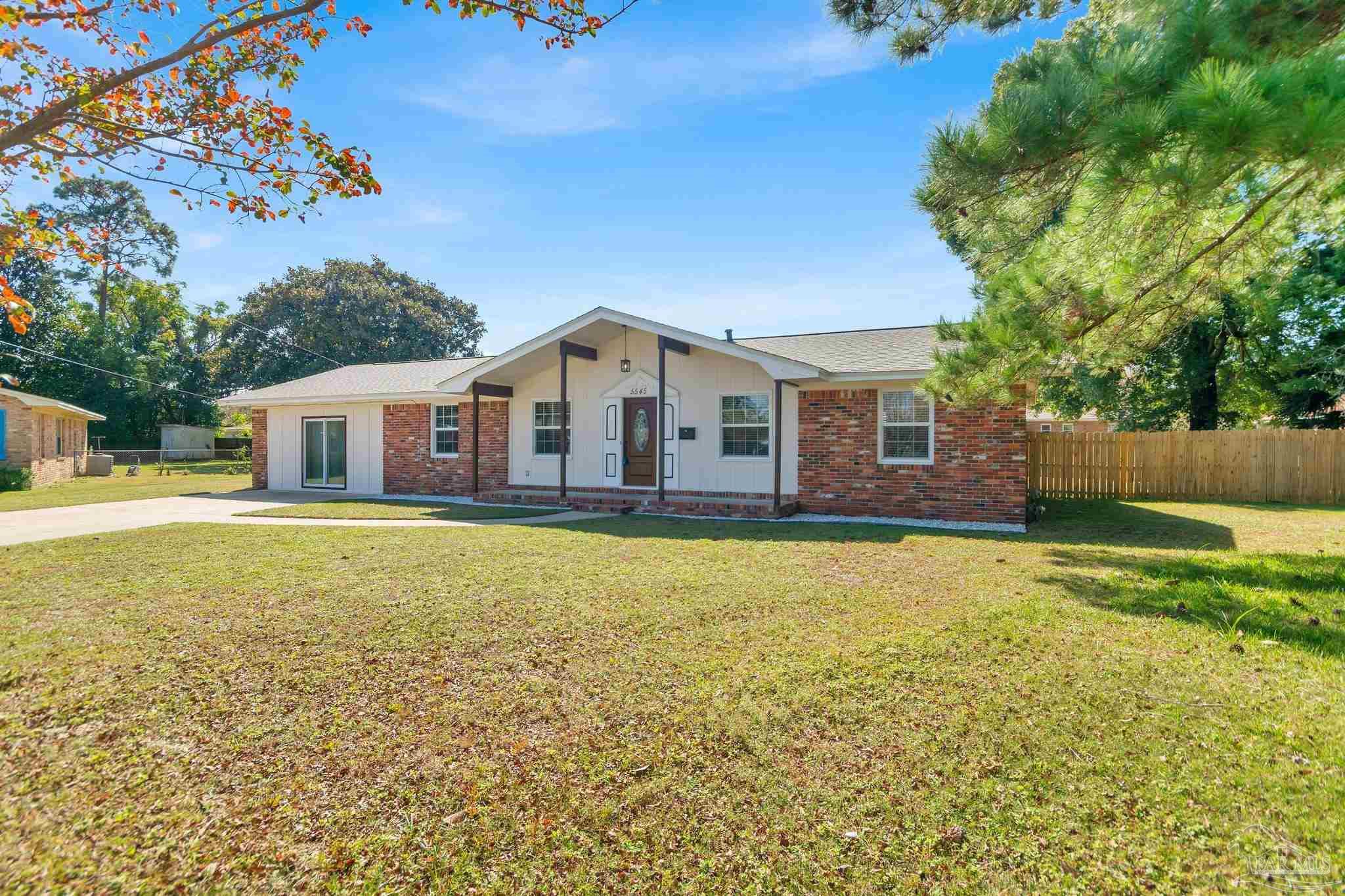 5545 Homewood Road Pensacola, FL 32504 - Photo 2 of 42 Located in a cul-de-sac, so no through traffic