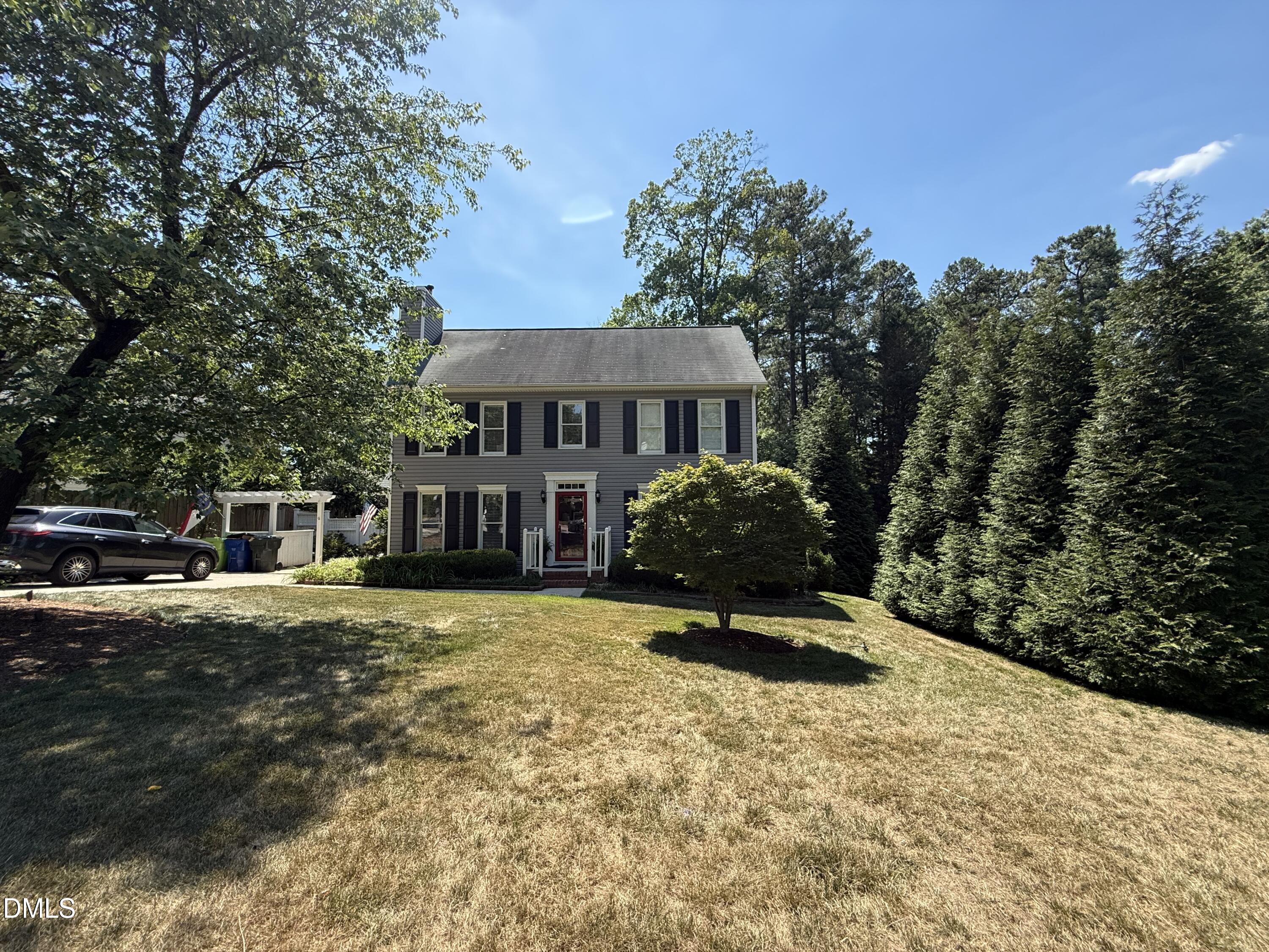 807 Temple Street Raleigh, NC 27609 - Photo 2 of 10