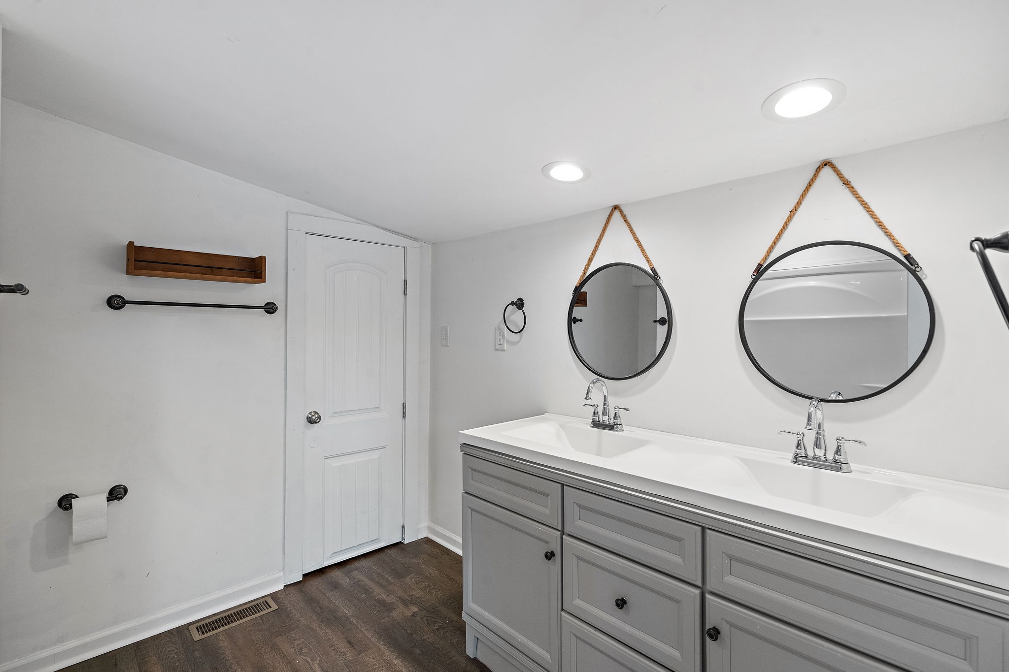 1819 Lasea Road Spring Hill, TN 37174 - Photo 11 of 30 Gallery Image 11