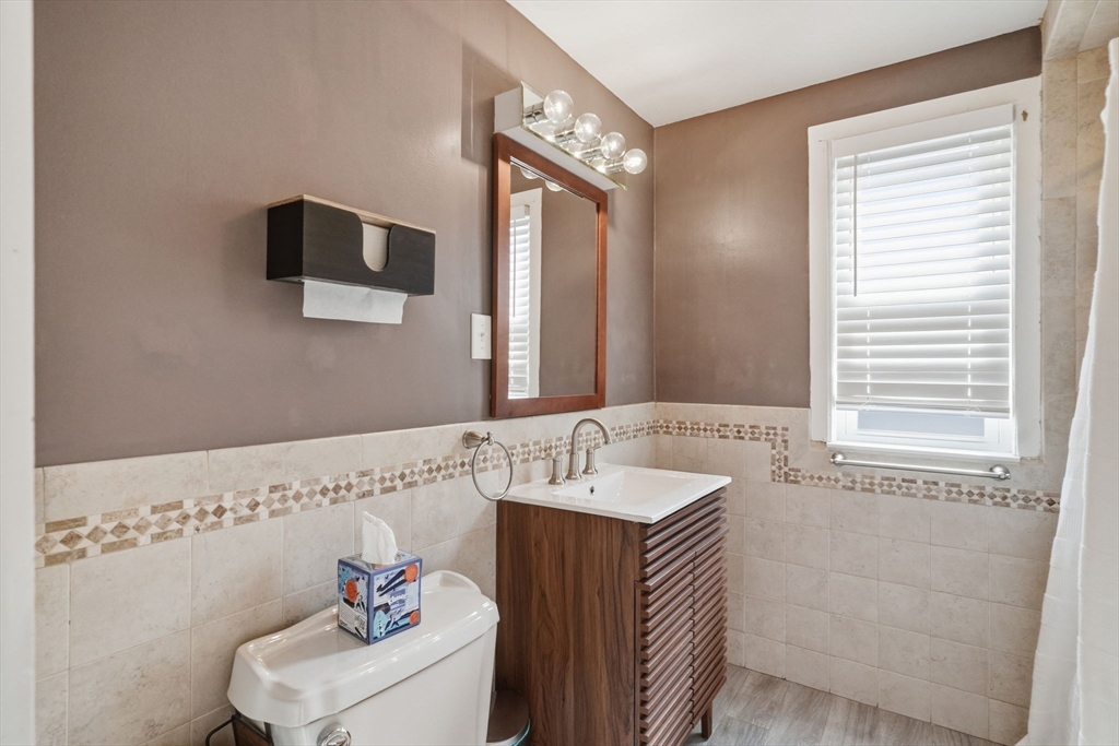 139 Sycamore Street, Unit 139 Belmont, MA 02478 - Photo 14 of 29