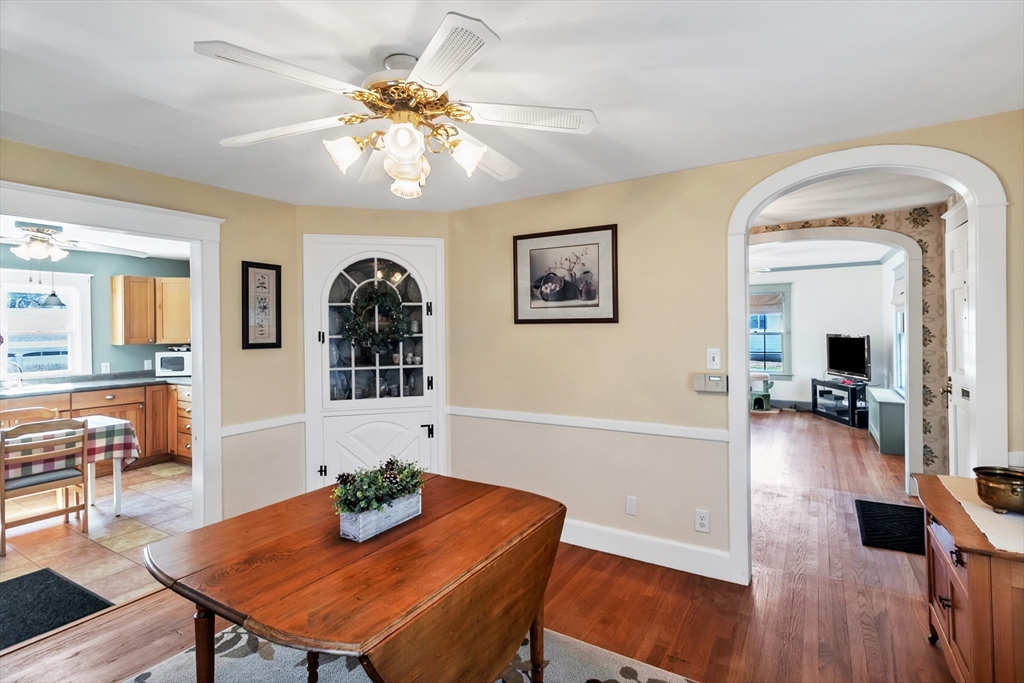 17 Raingley Road Greenfield, MA 01301 - Photo 3 of 33 Gallery Image 3