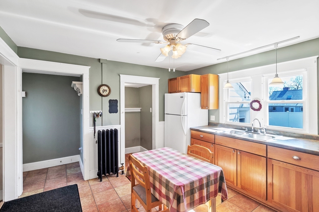17 Raingley Road Greenfield, MA 01301 - Photo 6 of 33 Gallery Image 6