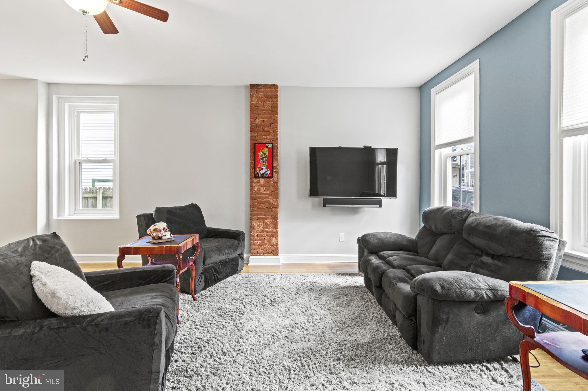 368 Martin Street Philadelphia, PA 19128 - Photo 7 of 45