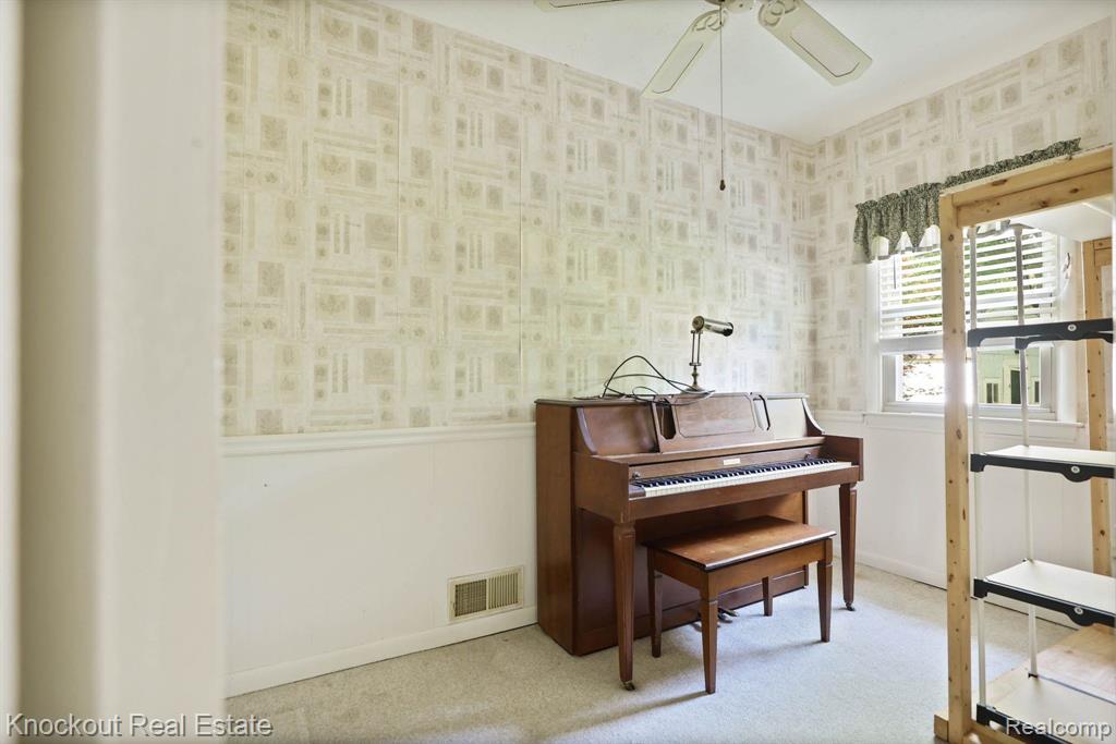 5310 South Graham Road St. Charles, MI 48655 - Photo 21 of 38
