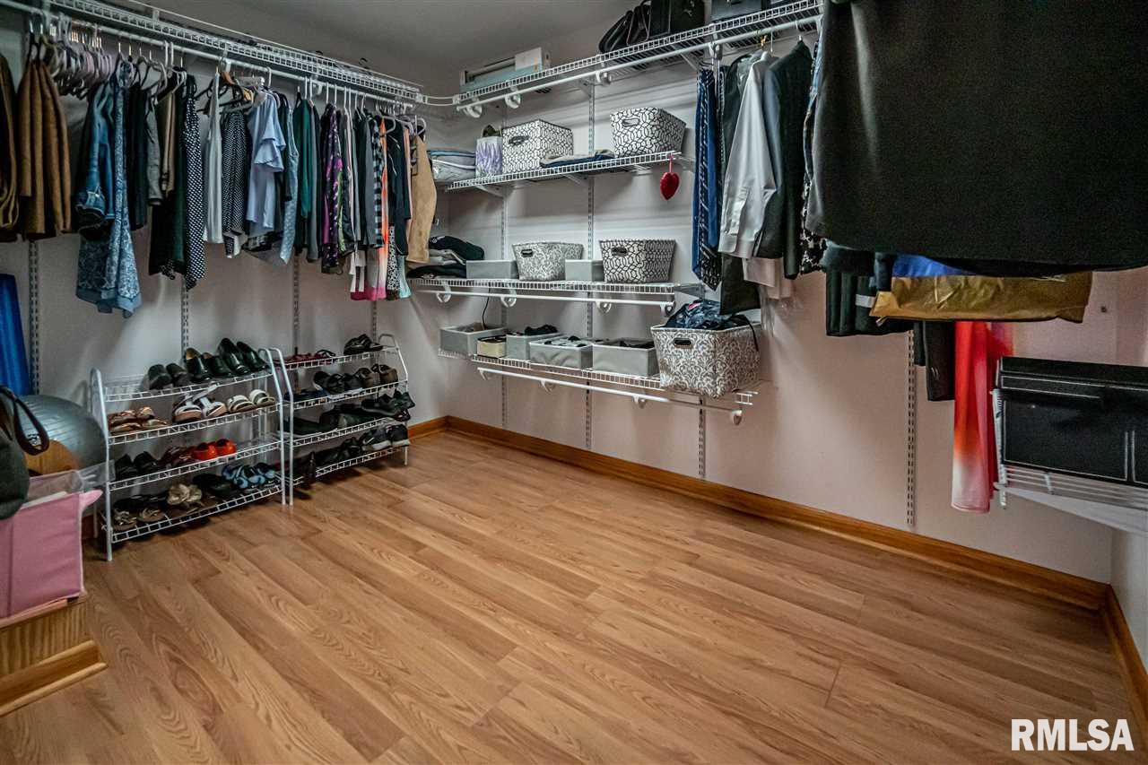 5029 South Diamond Point Mapleton, IL 61547 - Photo 16 of 36 Gallery Image 16