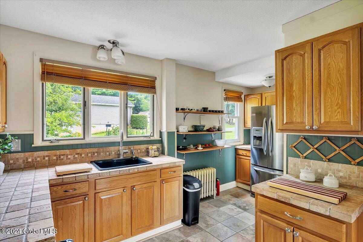 1189 River Road Troy, NY 12182 - Photo 15 of 44 16-P1193853