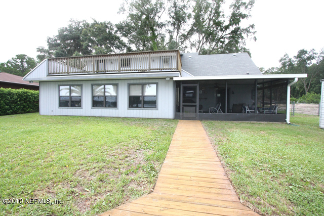 126 Riverside Drive Satsuma, FL 32189 - Photo 16 of 22 Exterior Back