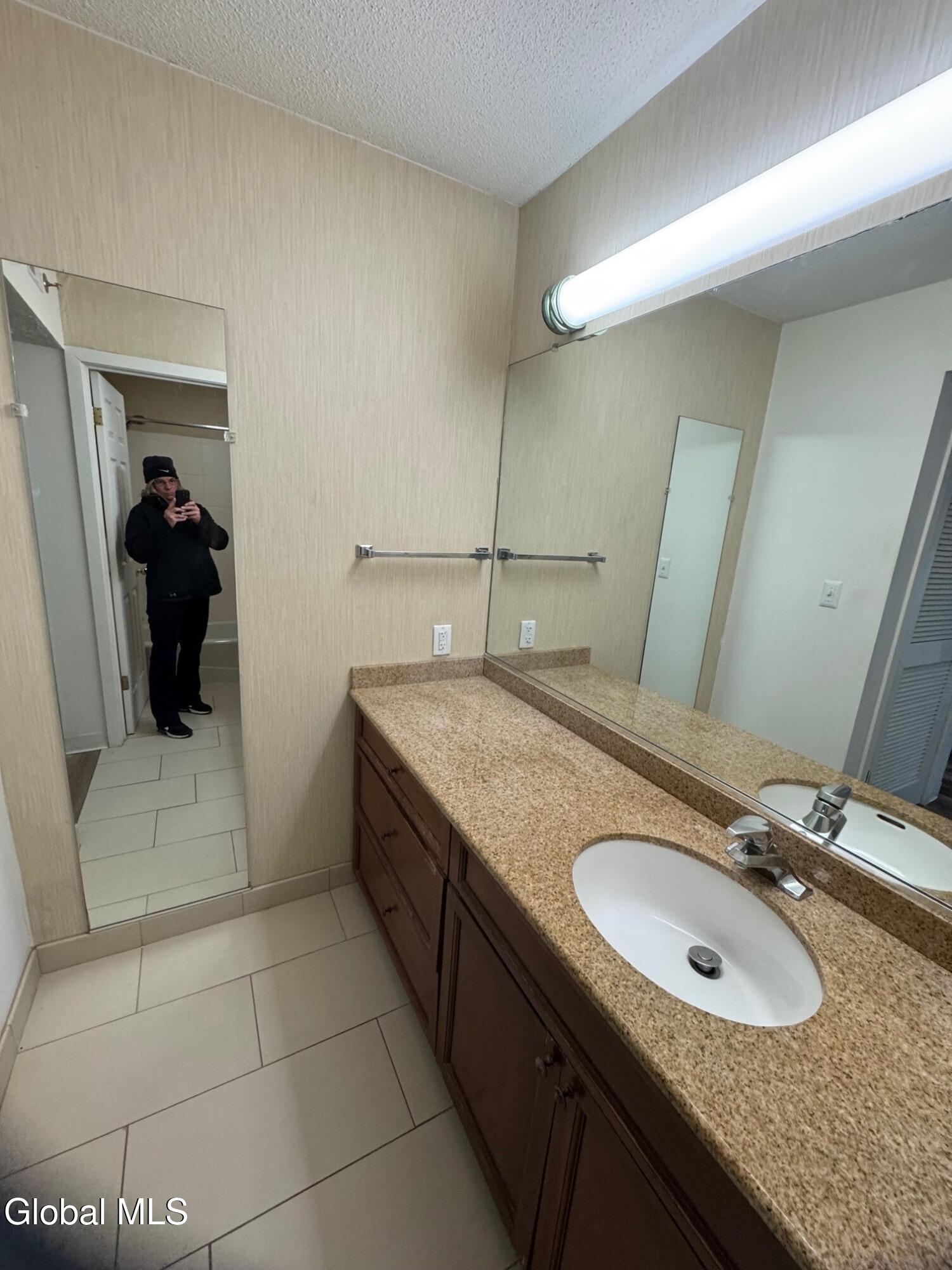 3 Residence Inn Drive, Unit 203 Colonie, NY 12110 - Photo 6 of 9 bathroom
