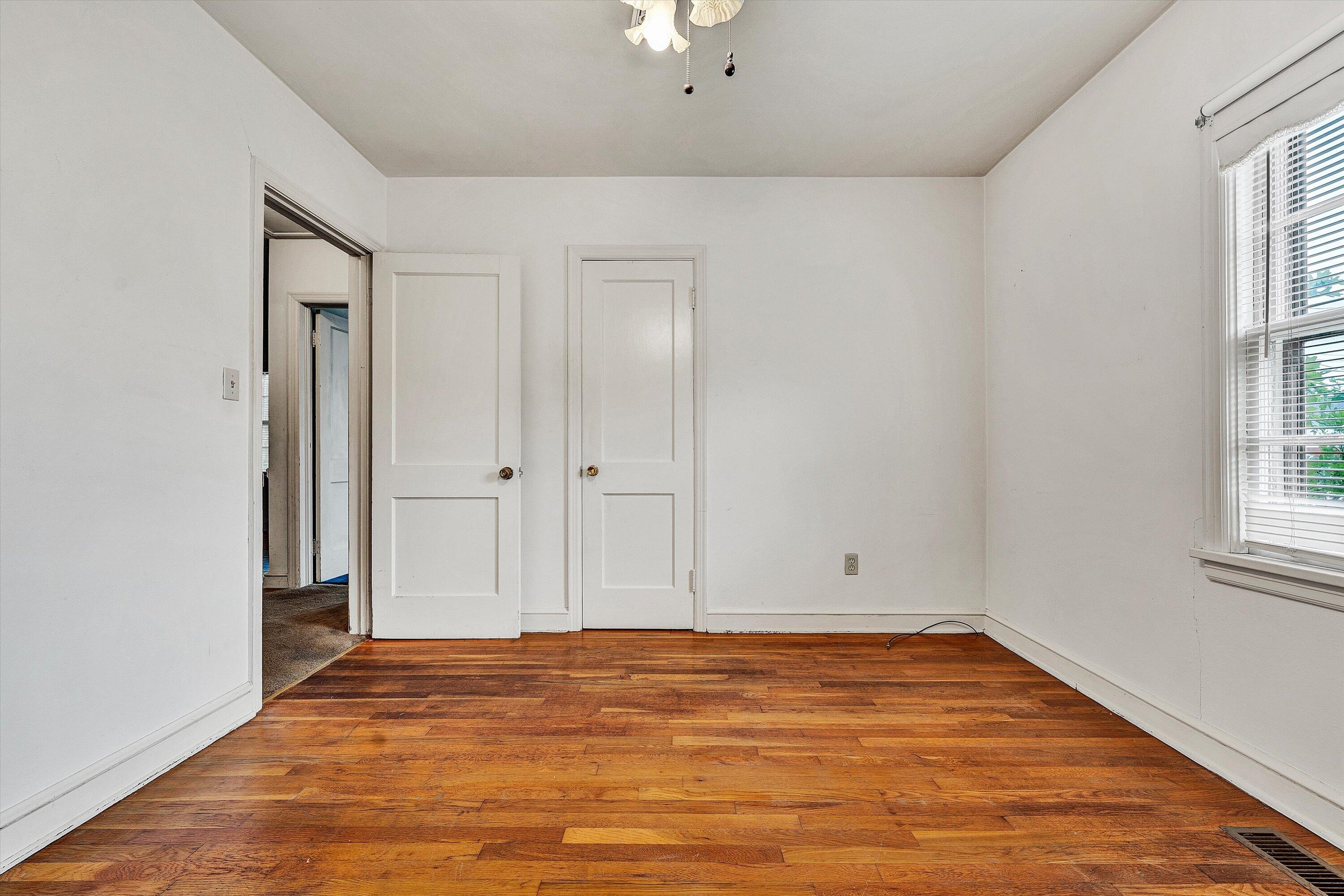 3112 Plantation Road Northeast Roanoke, VA 24012 - Photo 17 of 31 20-DSC07326