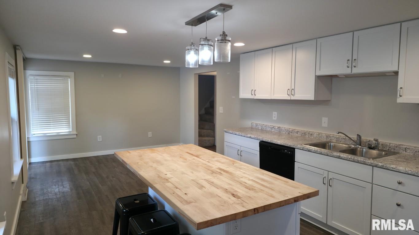 2662 South 7th Street Springfield, IL 62703 - Photo 6 of 14