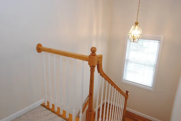 $2,975 | 109 Overlook Circle, Hudson, NH 03051