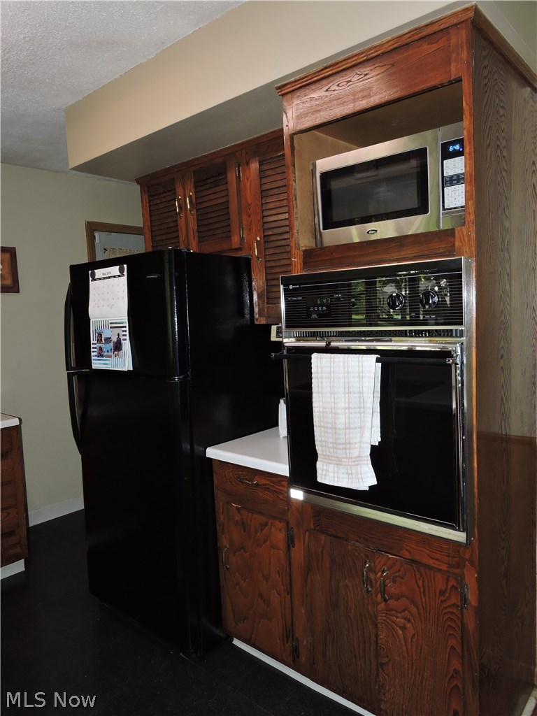 6235 Dodge Road Southwest Canton, OH 44706 - Photo 8 of 26 Gallery Image 8