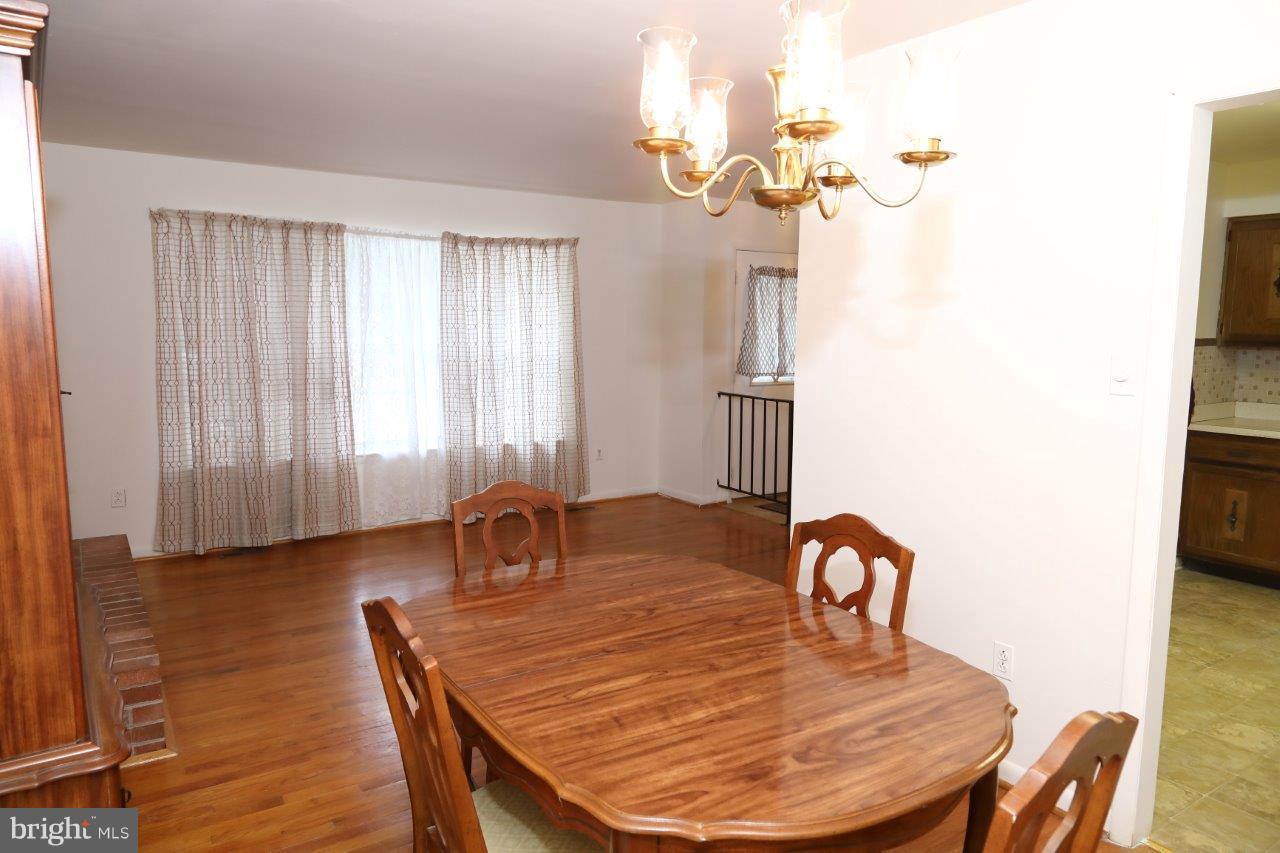 2315 Millers Mill Road Cooksville, MD 21723 - Photo 8 of 17 Dining Room