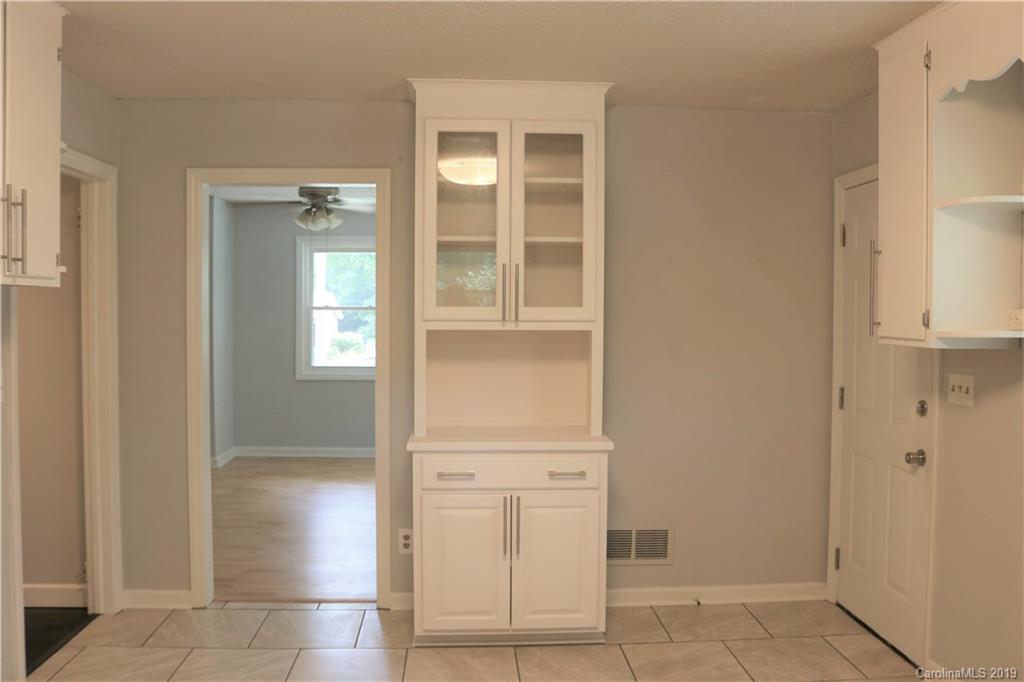 113 Lafayette Road Stanley, NC 28164 - Photo 3 of 15 Gallery Image 3