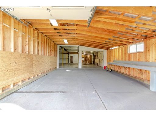 36205 Camp Creek Road Springfield, OR 97478 - Photo 22 of 31