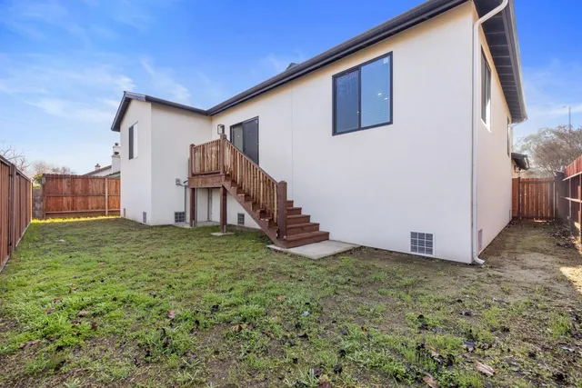 $549,900 | 1121 Crater Avenue, Modesto, CA 95351