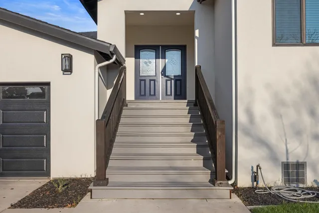 $549,900 | 1121 Crater Avenue, Modesto, CA 95351