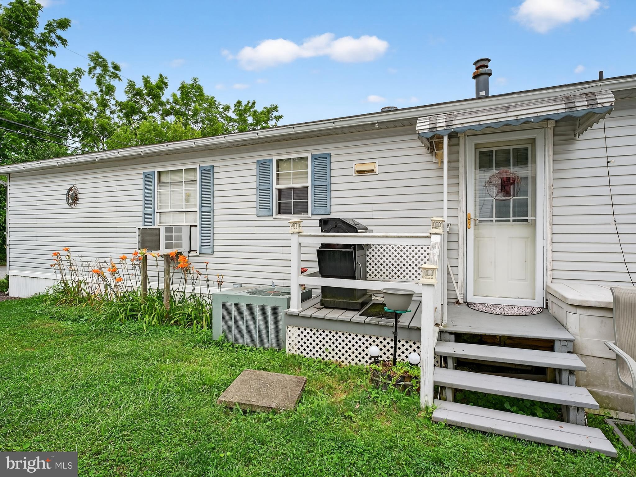 885 Cypress Ave Spring Spring City, PA 19475 - Photo 24 of 24 a view of a house with a back yard