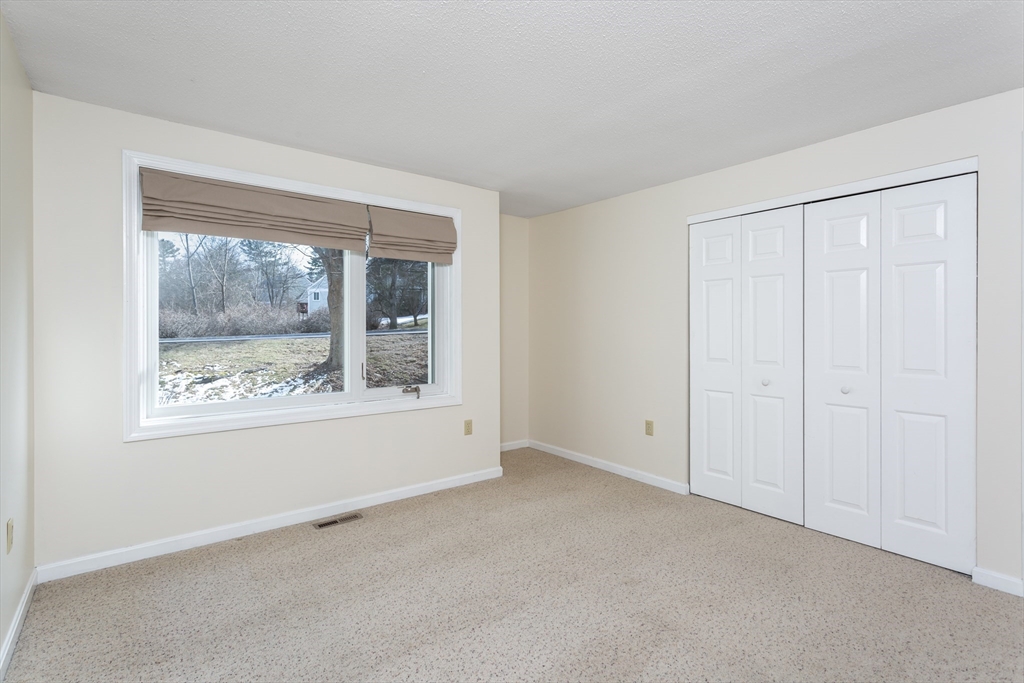 2 Stone Ridge Road, Unit 2 Franklin, MA 02038 - Photo 16 of 34 Gallery Image 16