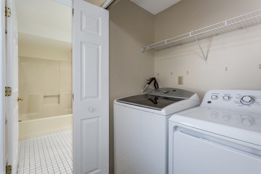 2 Stone Ridge Road, Unit 2 Franklin, MA 02038 - Photo 17 of 34 Gallery Image 17