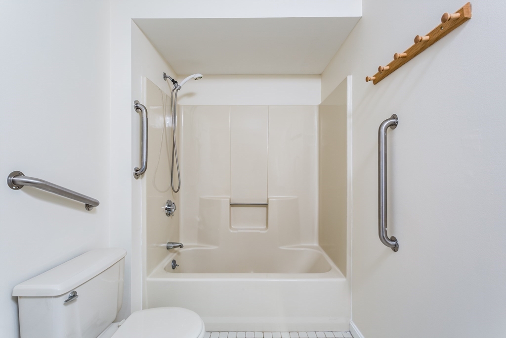 2 Stone Ridge Road, Unit 2 Franklin, MA 02038 - Photo 23 of 34 Gallery Image 23