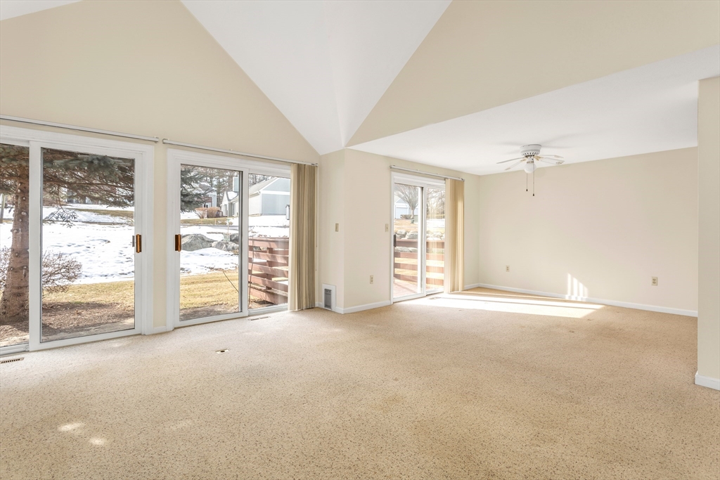 2 Stone Ridge Road, Unit 2 Franklin, MA 02038 - Photo 9 of 34 Gallery Image 9