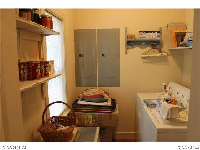 68 Rivers Bend Lane Bumpass, VA 23024 - Photo 21 of 24 Laundry - There are (2) Electrical boxes with 200