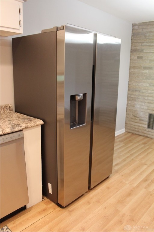 8390 Dog Leg Road Dayton, OH 45414 - Photo 15 of 61 Stainless side x side Refrigerator