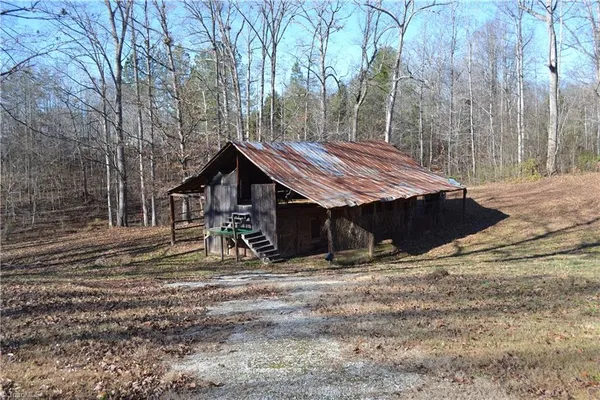 $249,900 | 812 Dan Valley Road, Madison, NC 27025