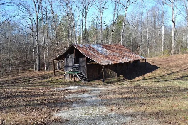 $249,900 | 812 Dan Valley Road, Madison, NC 27025