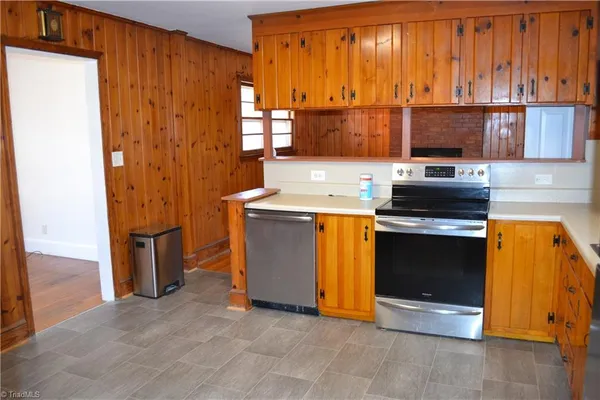 $249,900 | 812 Dan Valley Road, Madison, NC 27025