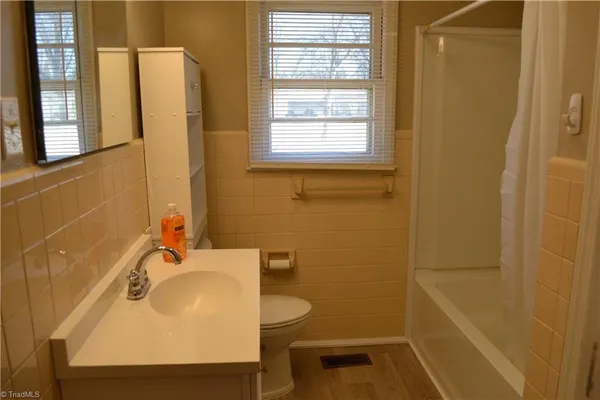 $249,900 | 812 Dan Valley Road, Madison, NC 27025