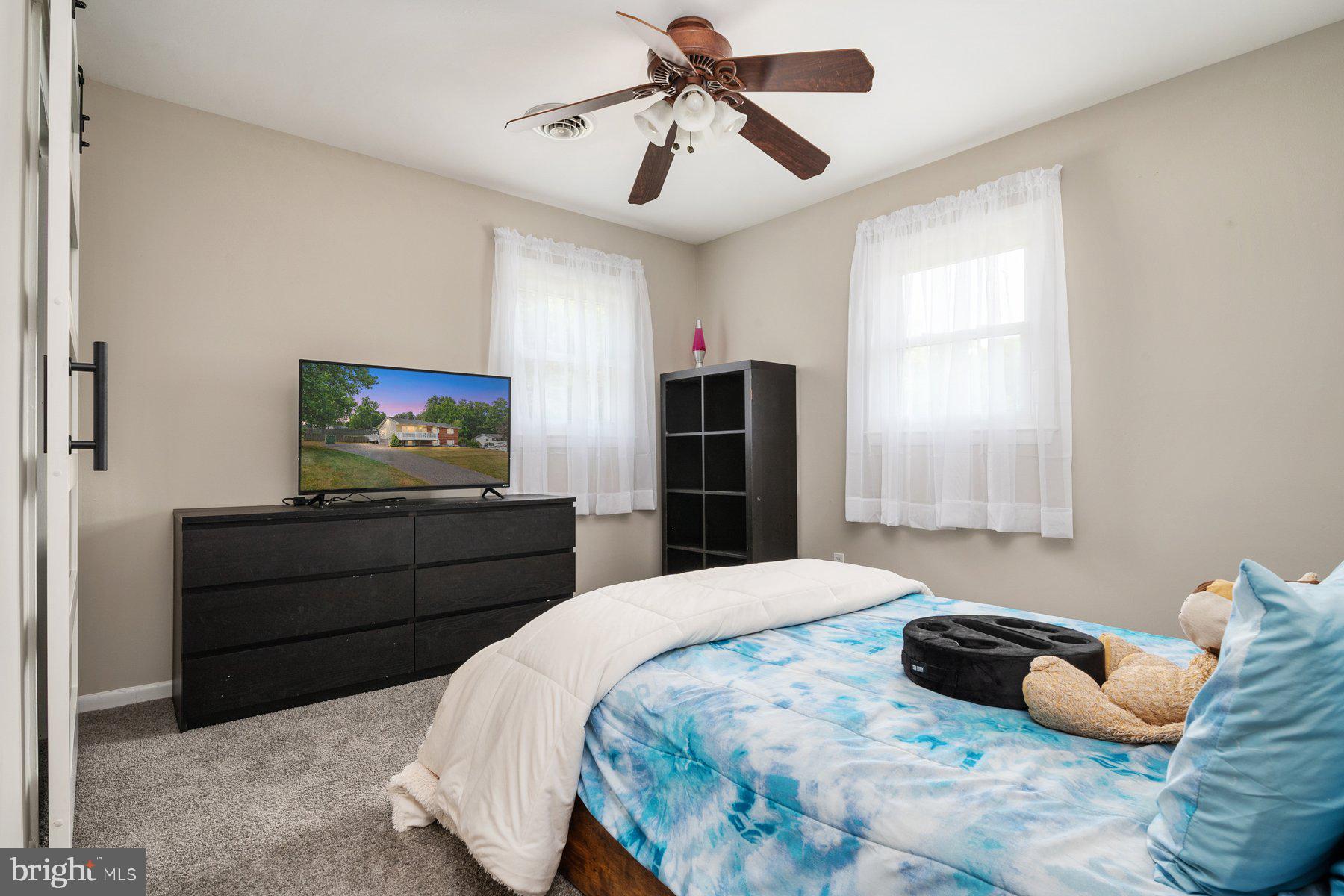 3016 Michael Road Mount Airy, MD 21771 - Photo 16 of 35