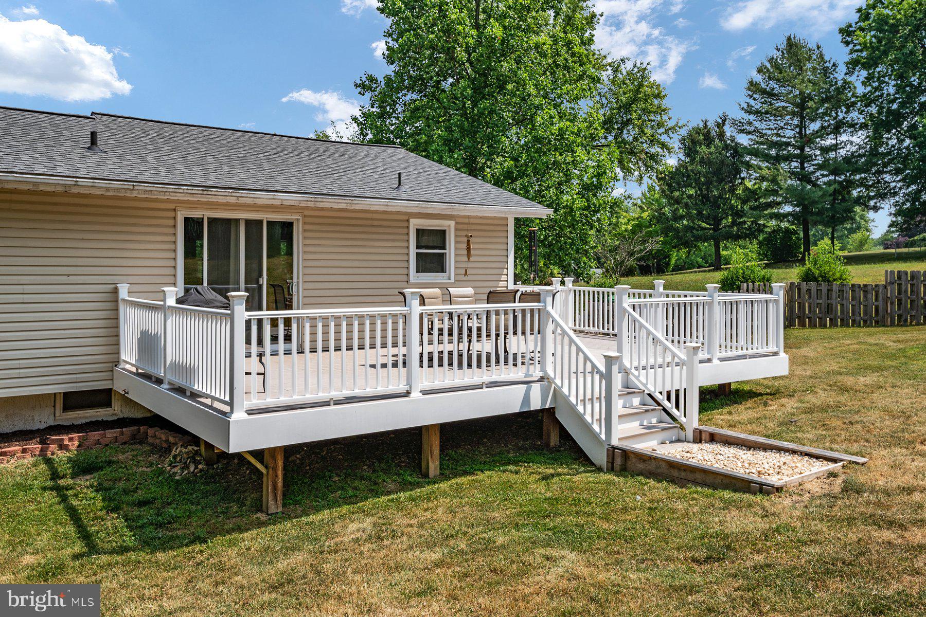 3016 Michael Road Mount Airy, MD 21771 - Photo 29 of 35