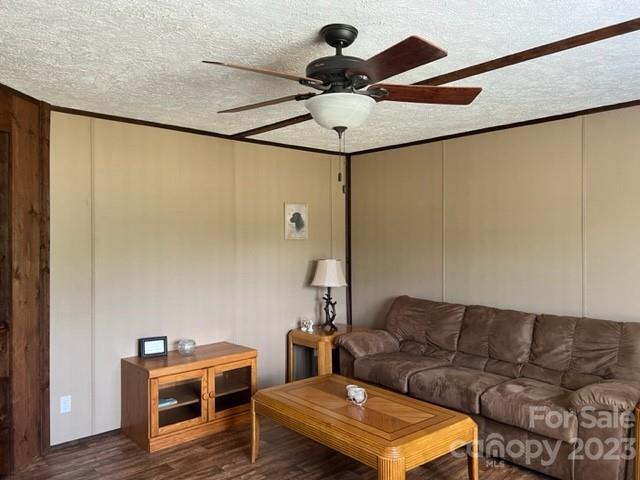 1586 Hemphill Road Marion, NC 28752 - Photo 8 of 21 Gallery Image 8