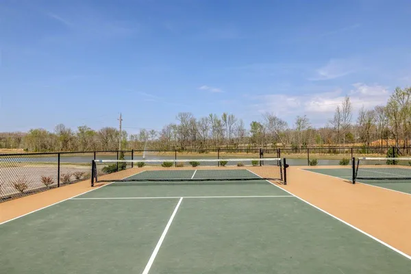 $340,000 | 160 Driftwood Loop, Oakland, TN 38060