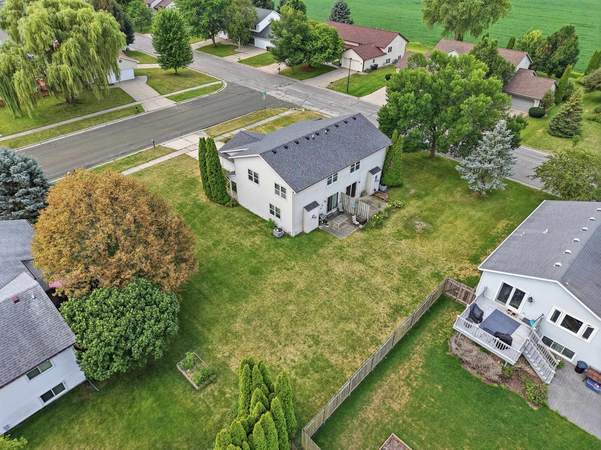 2348 Steven Street Sun Prairie, WI 53590 - Photo 22 of 33 Gallery Image 22
