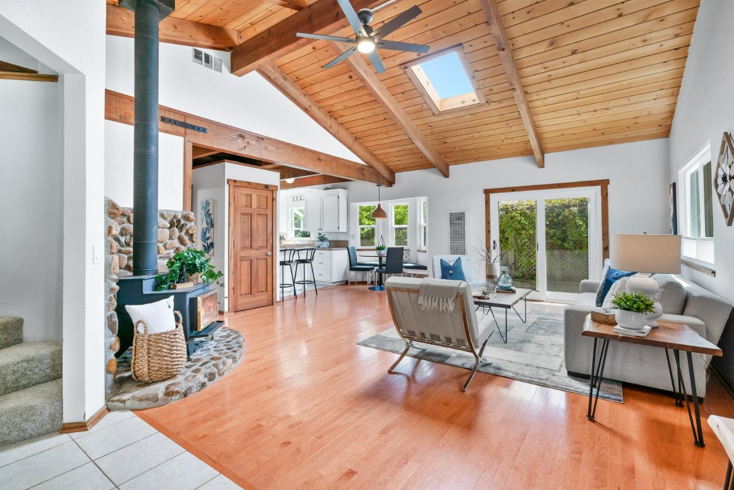 620 Sumner Street Santa Cruz, CA 95062 - Photo 2 of 45 a living room with furniture and a wooden floor