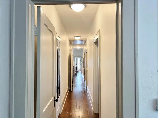 $1,625 | 420 West Franklin Street, Unit 3, Waxahachie, TX 75165