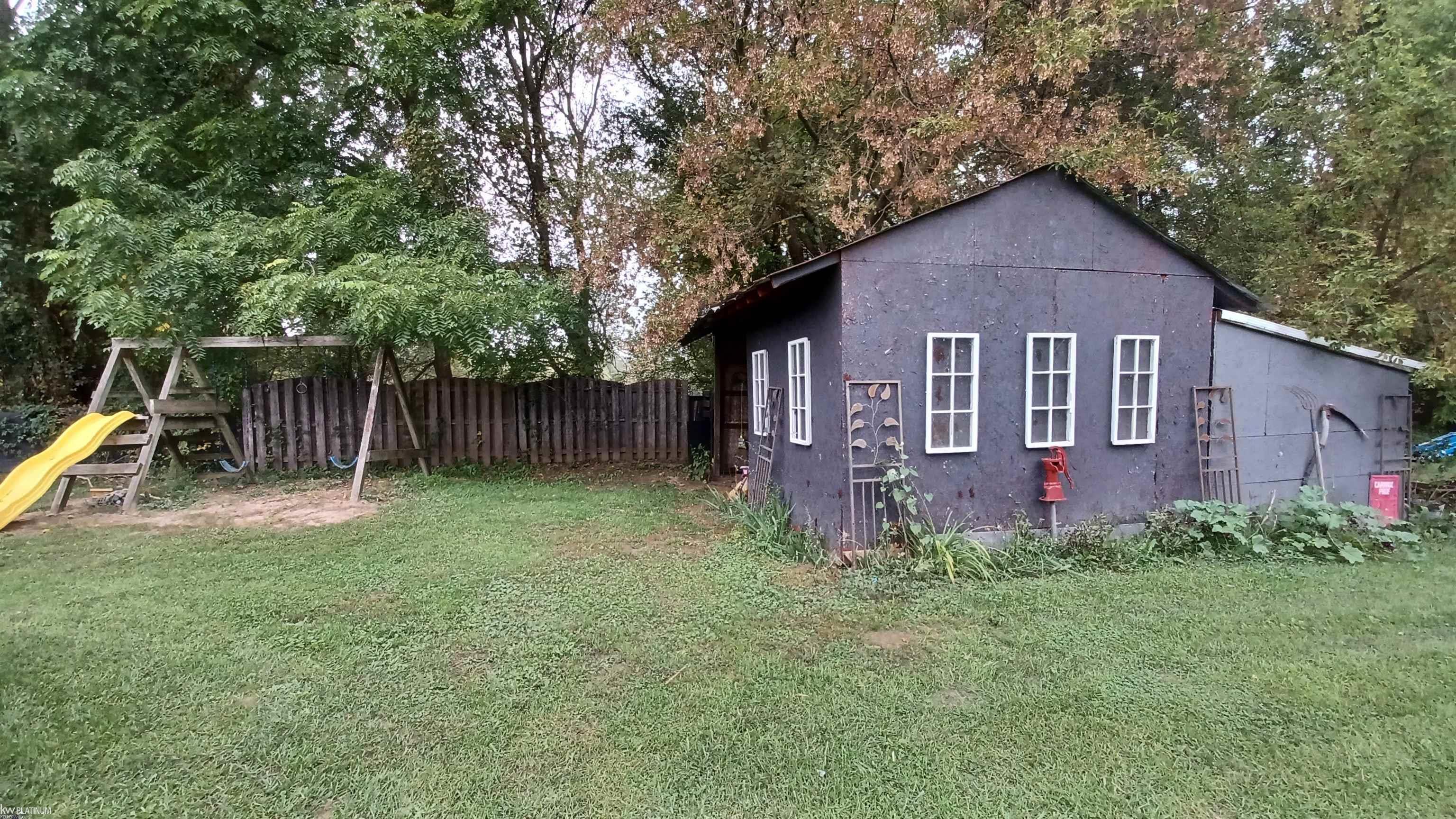7699 Ravenswood Road Goodells, MI 48027 - Photo 7 of 65