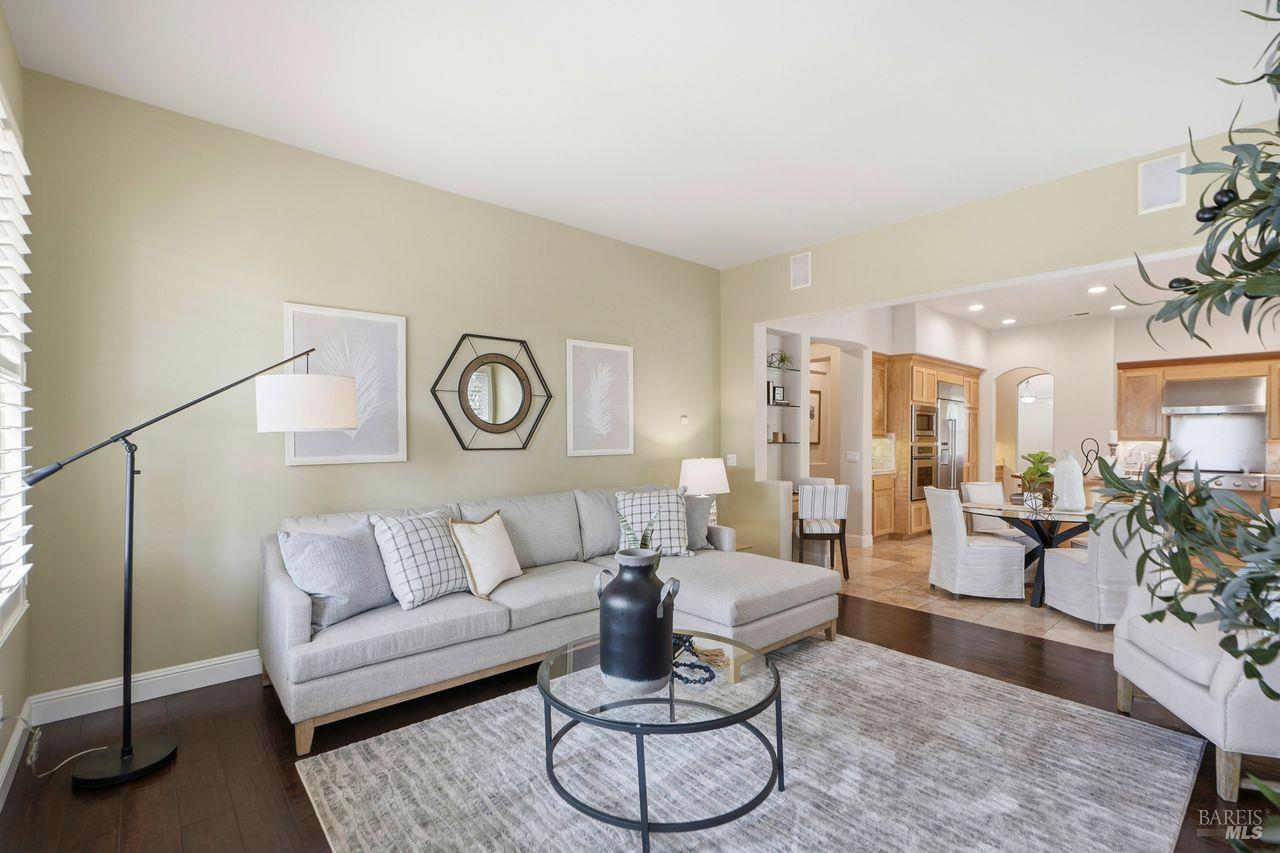 3769 Dafford Place Santa Rosa, CA 95404 - Photo 9 of 38 Gallery Image 9