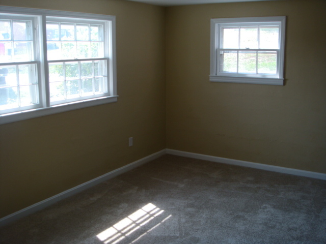 944 Olney Road Vinton, VA 24179 - Photo 15 of 23 DSC03390