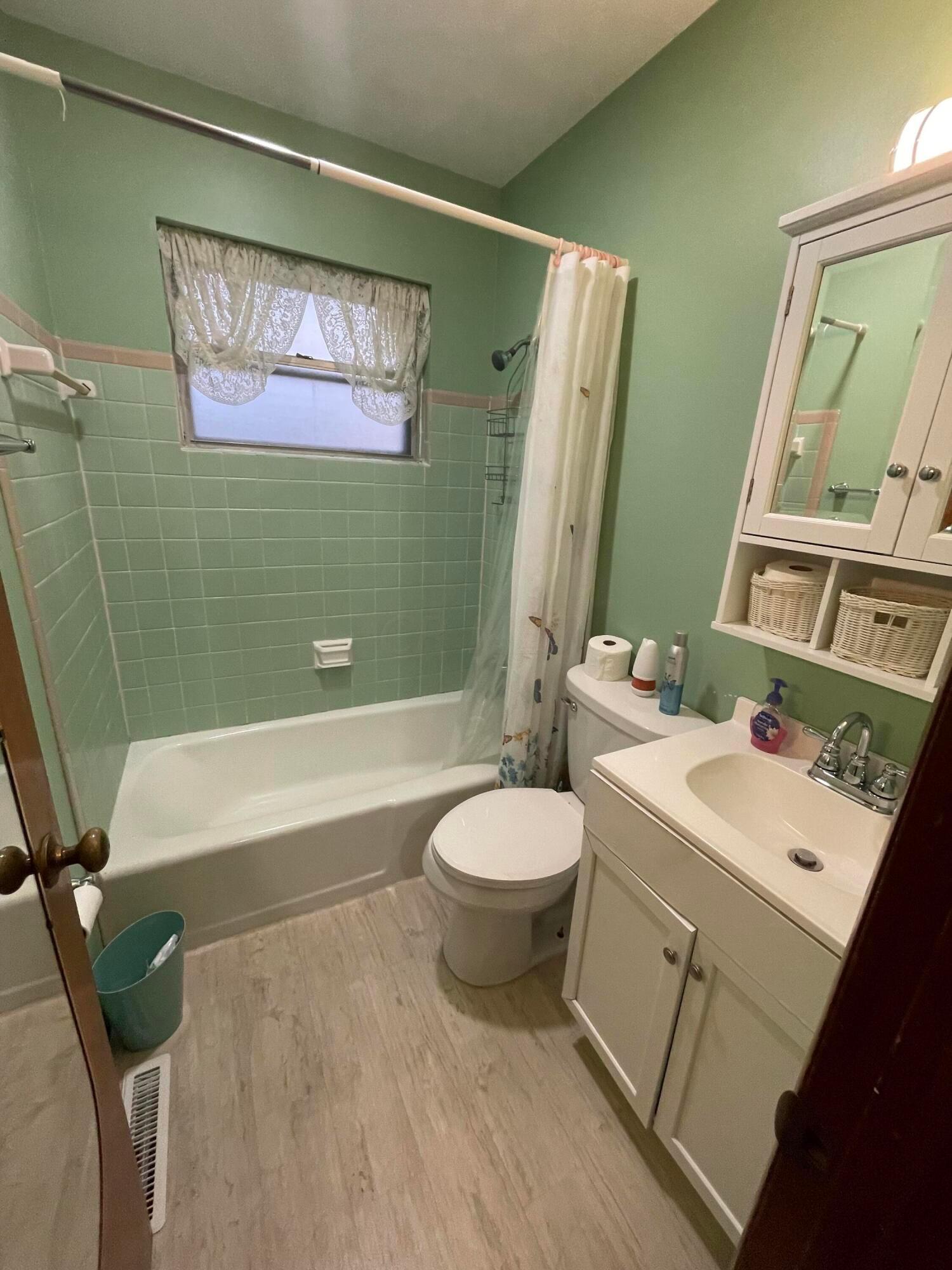 795 Colton Road Columbus, OH 43207 - Photo 9 of 21 IMG-7641