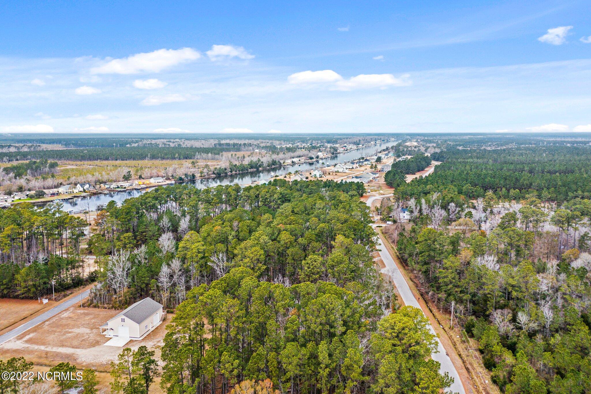 259 Old Stanton Road Beaufort, NC 28516 - Photo 11 of 17 7-web-or-mls-DJI_0825