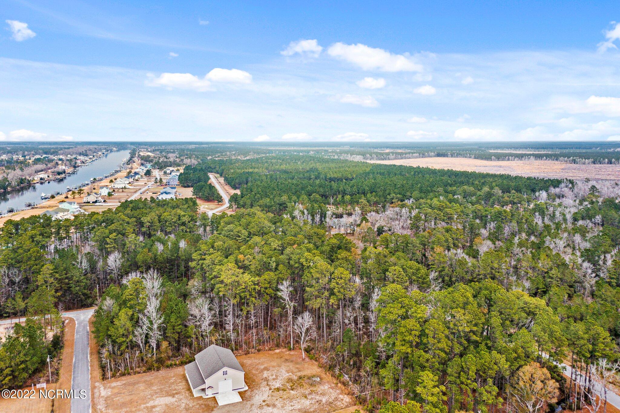 259 Old Stanton Road Beaufort, NC 28516 - Photo 10 of 17 8-web-or-mls-DJI_0826