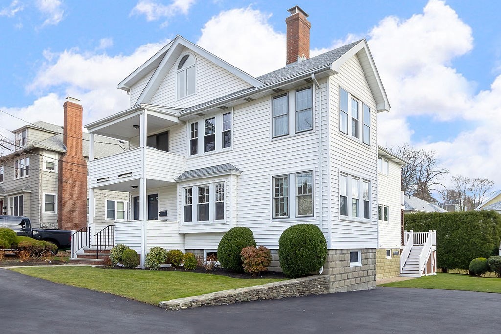 15-17 George Street, Unit 17 Watertown, MA 02472 - Photo 1 of 21