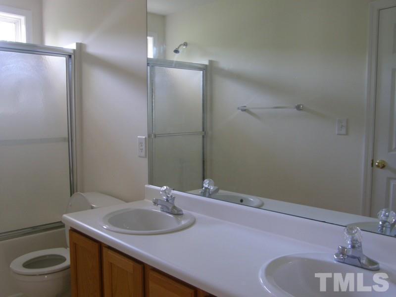 2709 Alder Ridge Lane Raleigh, NC 27603 - Photo 7 of 12 Photo #7
