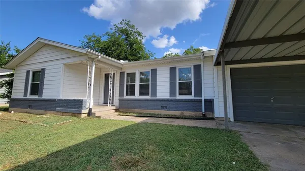 $1,850 | 4804 Sabelle Lane, Haltom City, TX 76117